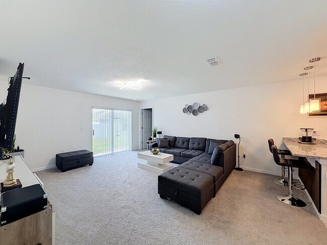 Building Photo - 339 Towns Cir
