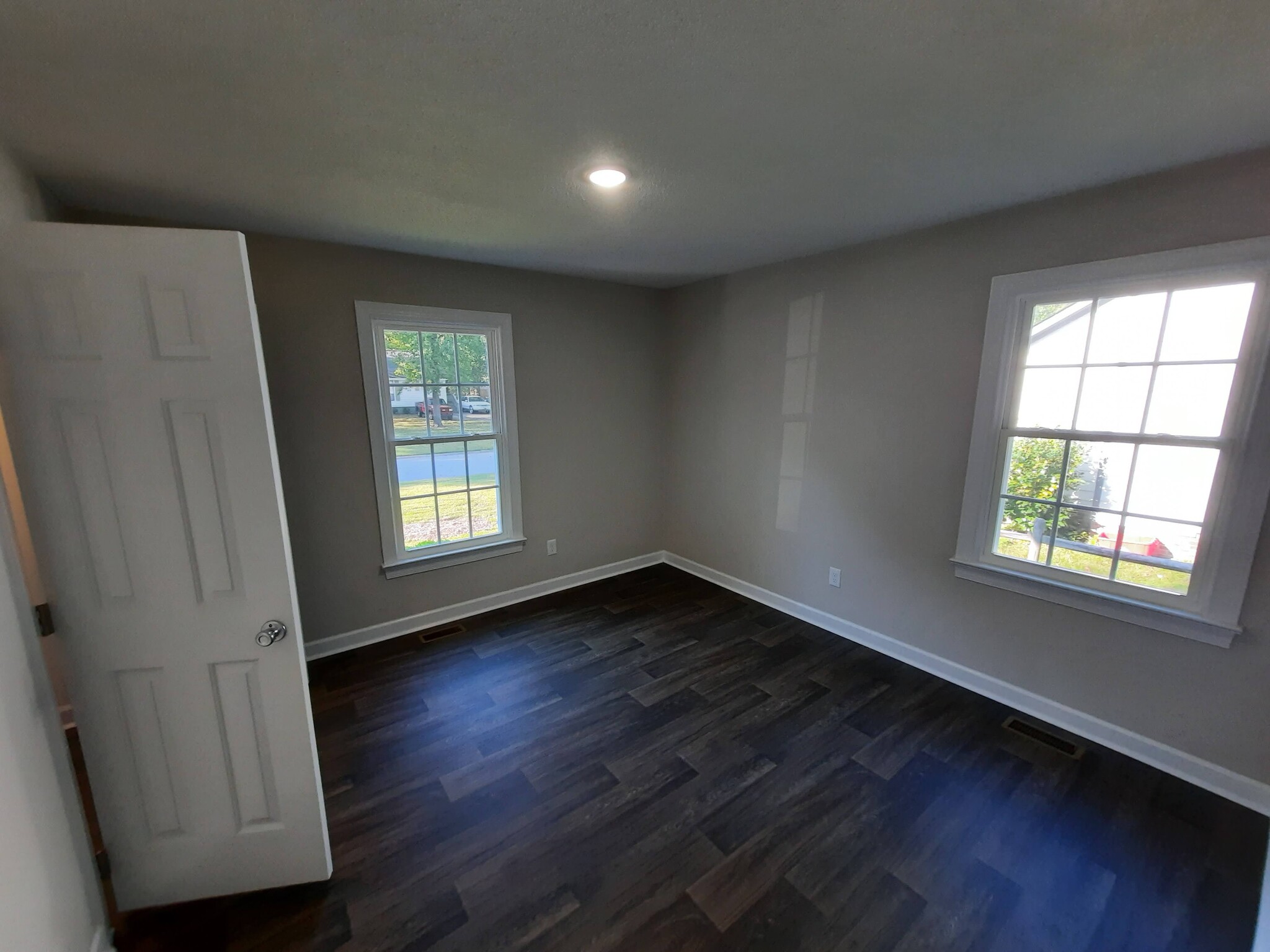 Large bedrooms with plenty of closet space - 1717 Old Barn Rd