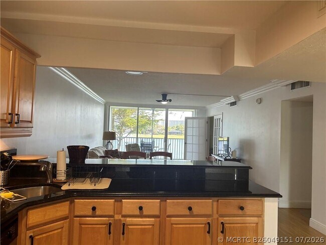 Building Photo - 3150 N Course Ln