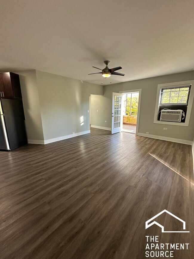 Primary Photo - 730 Judson Ave