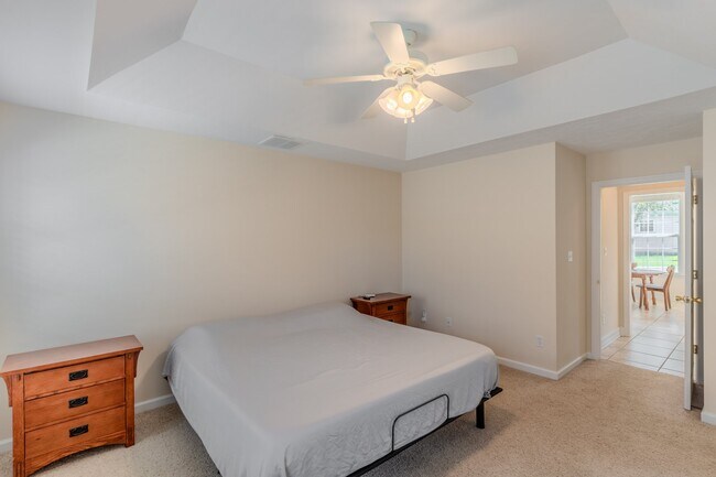 Building Photo - 8395 Ivy Mill Way