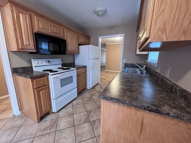 Building Photo - 5629 S Harvard Ct