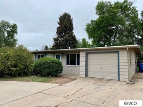Building Photo - Ranch Style Across the Street from CSU!