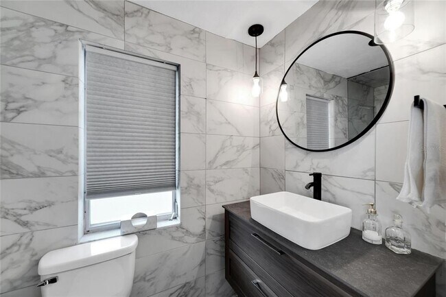 Building Photo - 2138 Timber Ln