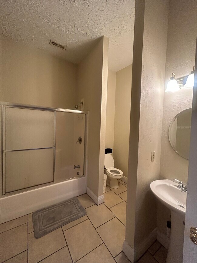 front bathroom - 426 N Roane St