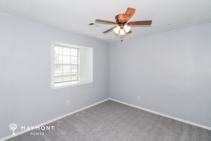 Building Photo - 7126 Kings Dr