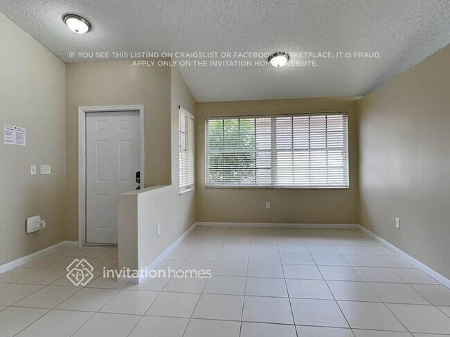 Building Photo - 7566 Kingsley Ct