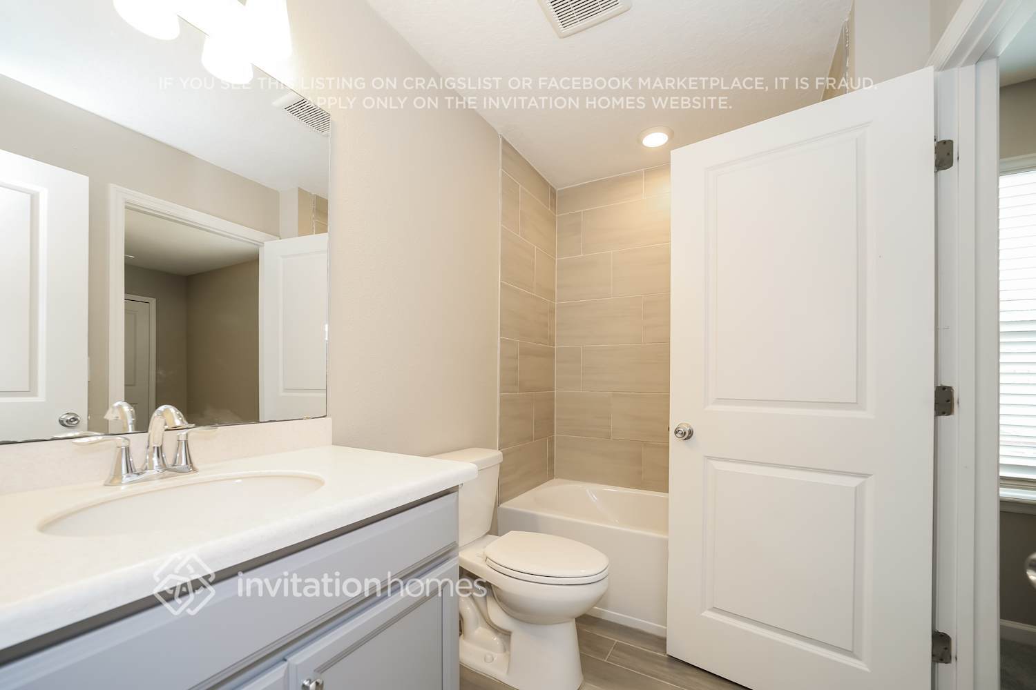 Building Photo - 1302 Coastal Mdw Trl