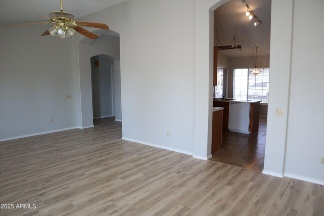 Building Photo - 8650 W Greenbrian Dr