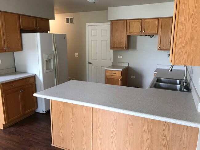 Building Photo - 538 Mallard Ln