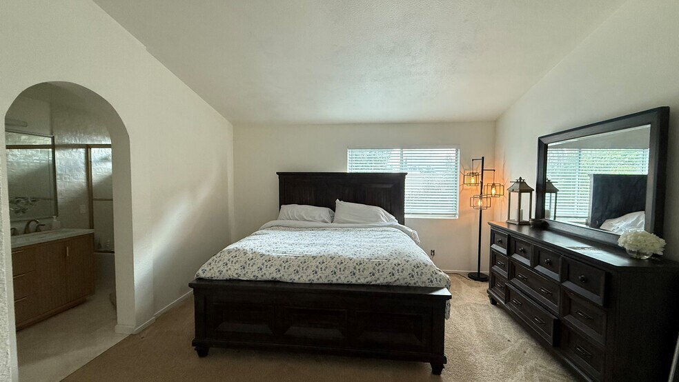 Building Photo - 5020 Accrington Way