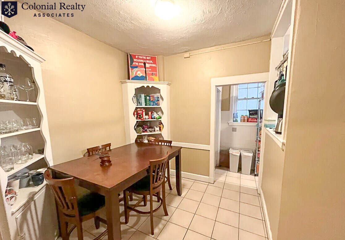 Building Photo - 330 St Paul St