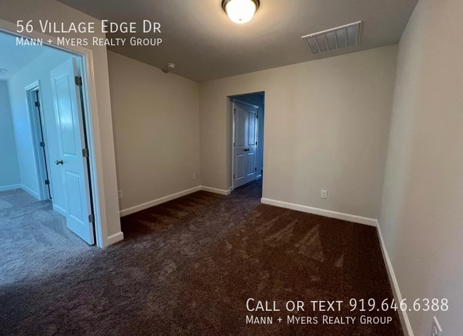 Building Photo - 56 Village Edge Dr