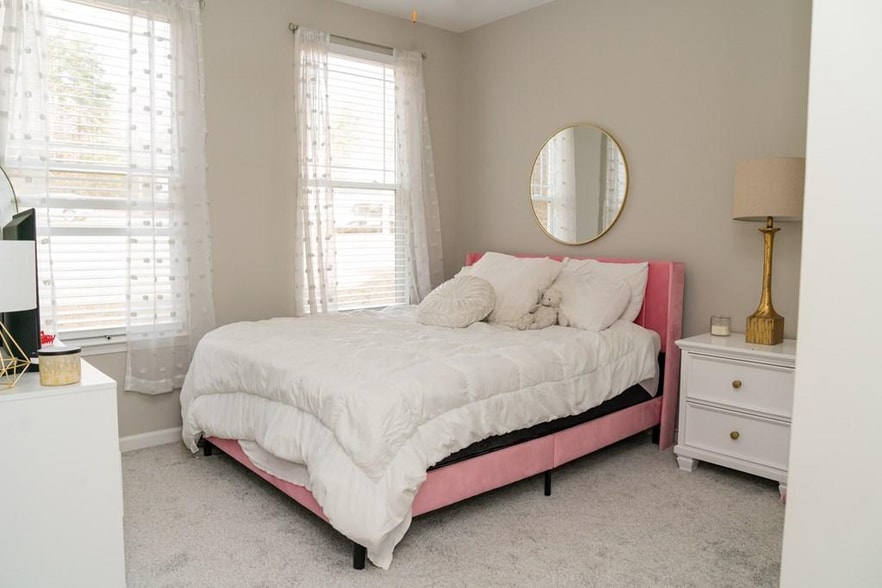 Building Photo - 716 Ironwood Ln