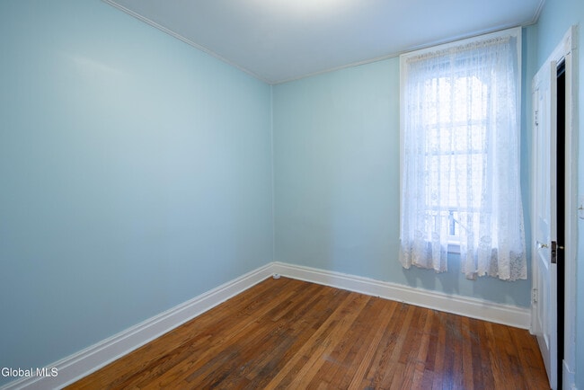 Building Photo - 1871 9th Ave