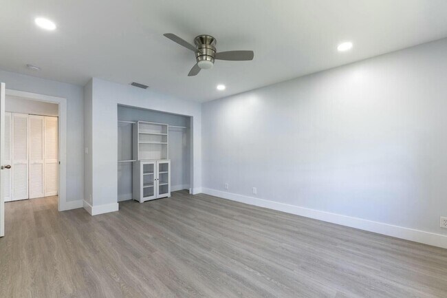 Building Photo - 22791 Trelawny Ter