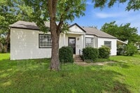 Building Photo - 2112 Ederville Rd