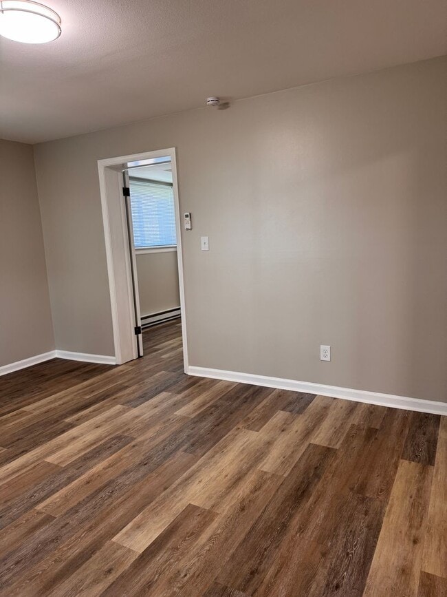 Building Photo - Santana - Princeton