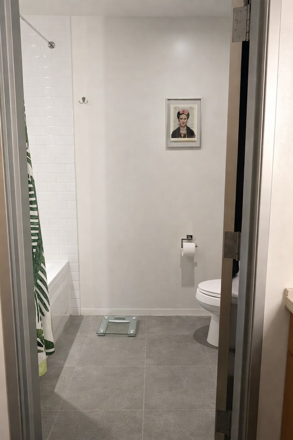 Building Photo - 1855 Industrial St