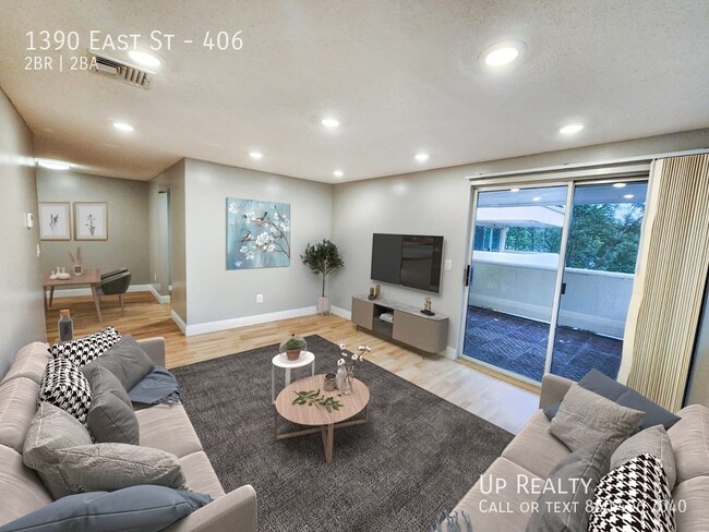 Primary Photo - 1390 East St