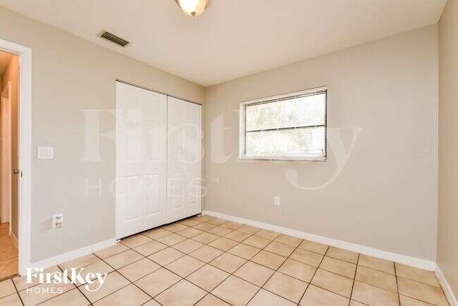 Building Photo - 2065 Delta St