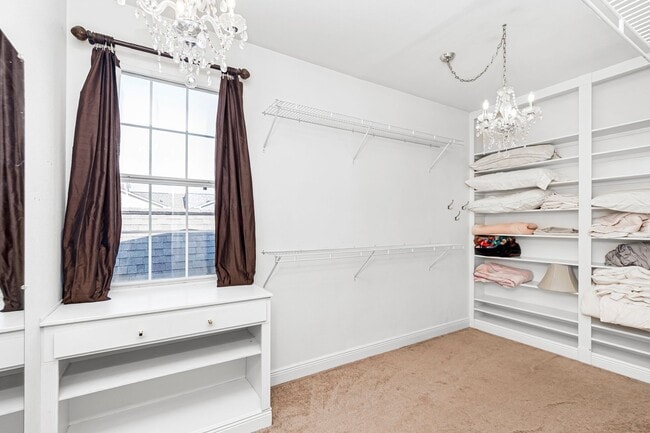 Building Photo - Fully Furnished 2 Bed / 2 Bath with Garage & Courtyard in Village St. George