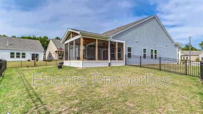 Building Photo - 8 Coughlin Wy