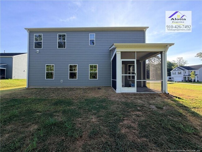 Building Photo - 156 Hanover Dr