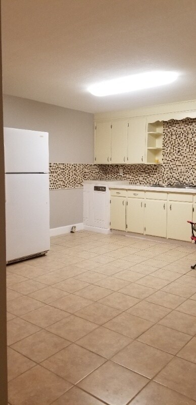 Building Photo - 303A Culbreth Ave