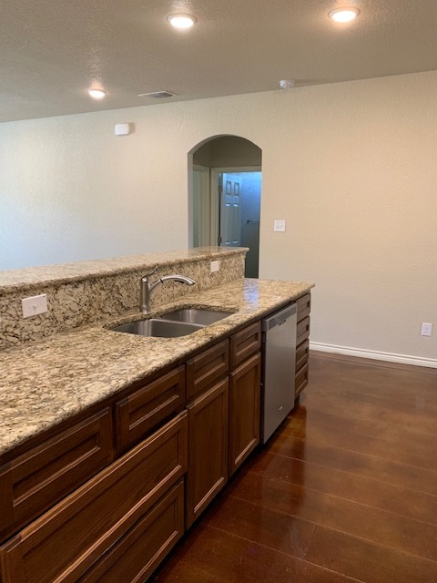 Kitchen - 6108 Boxelder Trail