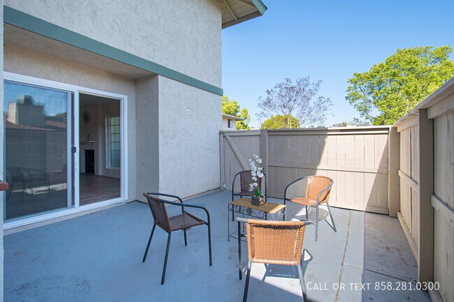 Building Photo - 9611 Caminito Tizona