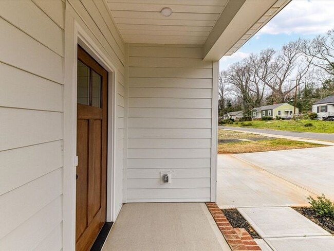 Building Photo - Brand New 4BD/2.5BA Home in Revolution Park!