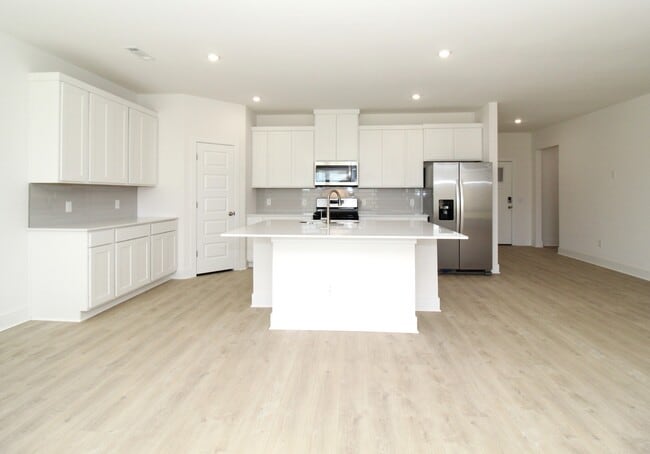 Building Photo - 2309 Langford St