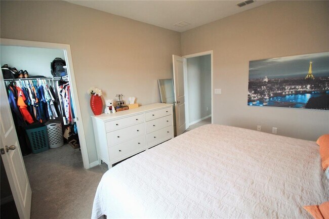 Building Photo - 1813 Hawksbill Ln