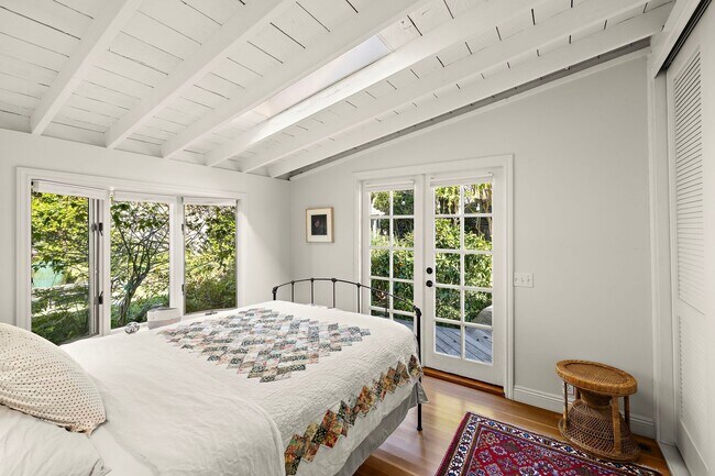 Building Photo - Bluebird Canyon Hidden Gem