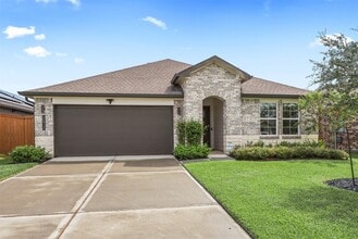 Building Photo - 2612 Golden Palms Ln
