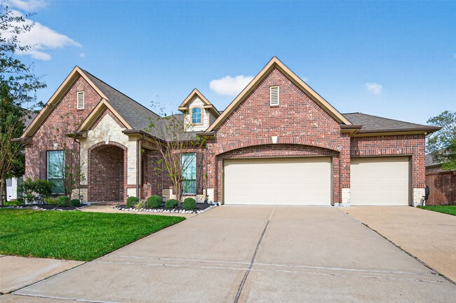 Building Photo - 613 West Fork