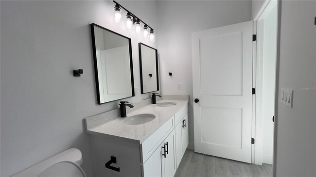 Building Photo - 2523 SW 159th Ln