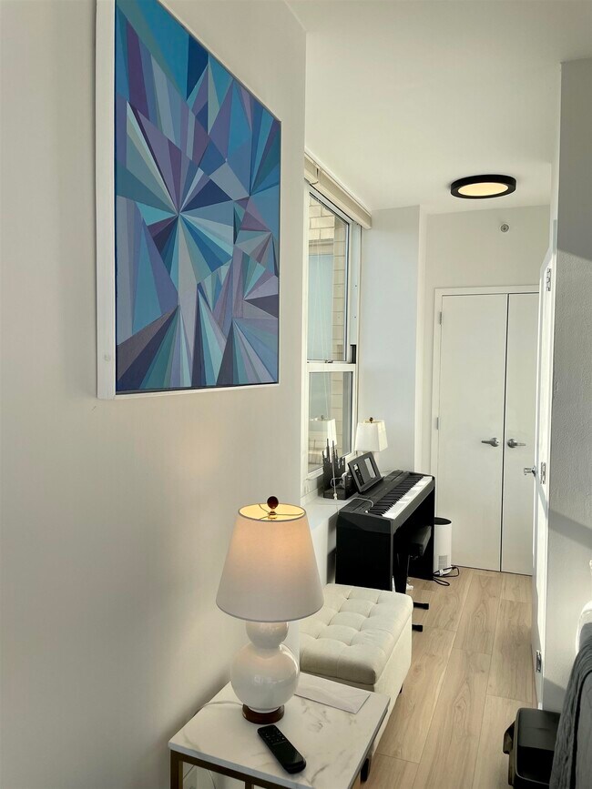 Building Photo - 88 Morgan St