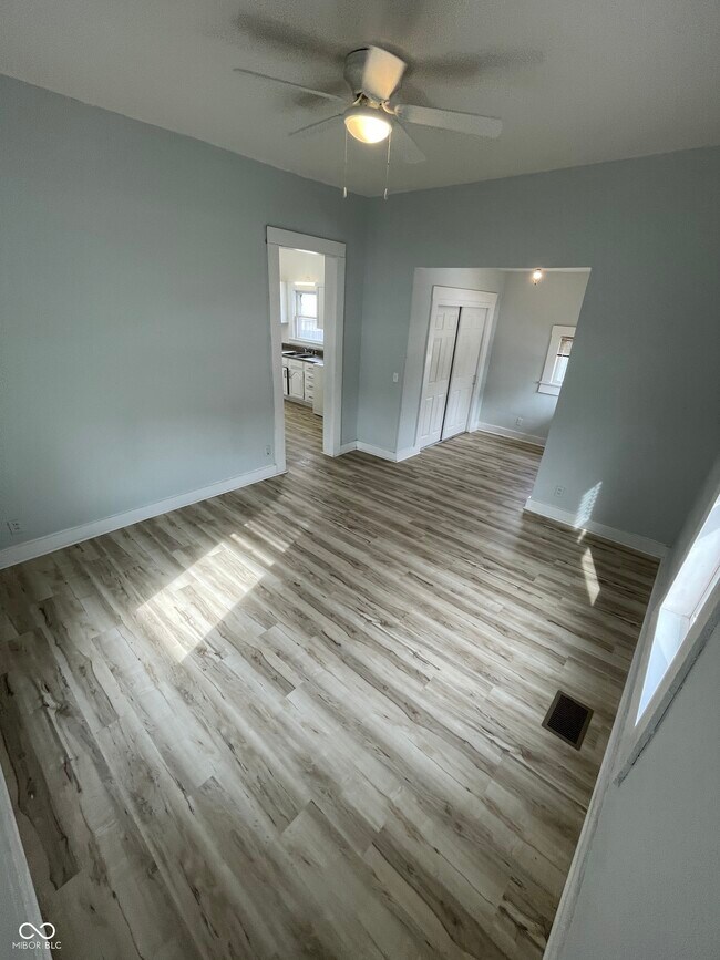 Building Photo - 610 S Gallatin St