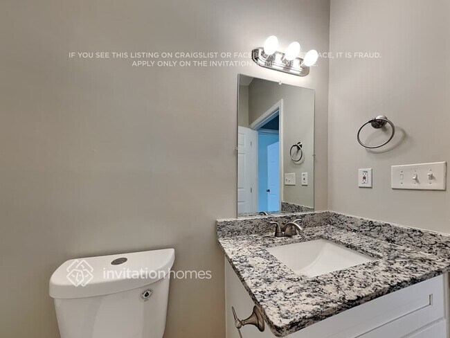 Building Photo - 738 Sheppard Rd