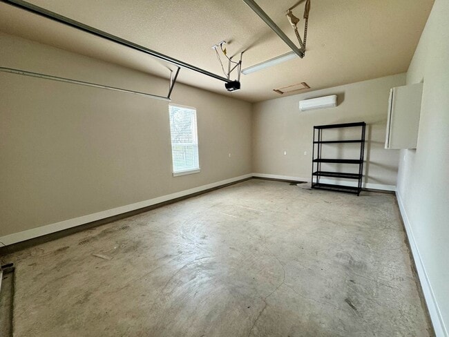 Building Photo - AVAILABLE NOW! One-of-a-Kind Luxury Estate | 5BD/3BA on 2 Acres in Liberty Hill!