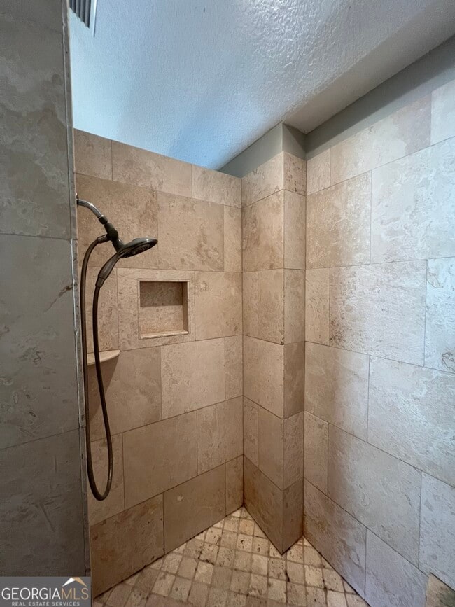 Building Photo - 229 Laurel Landing Blvd