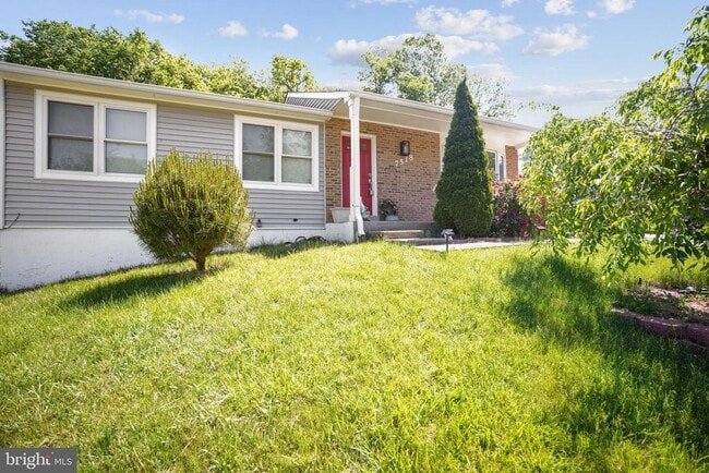 Building Photo - 7518 Bentree Rd