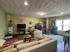 Building Photo - 42 Litchfield St