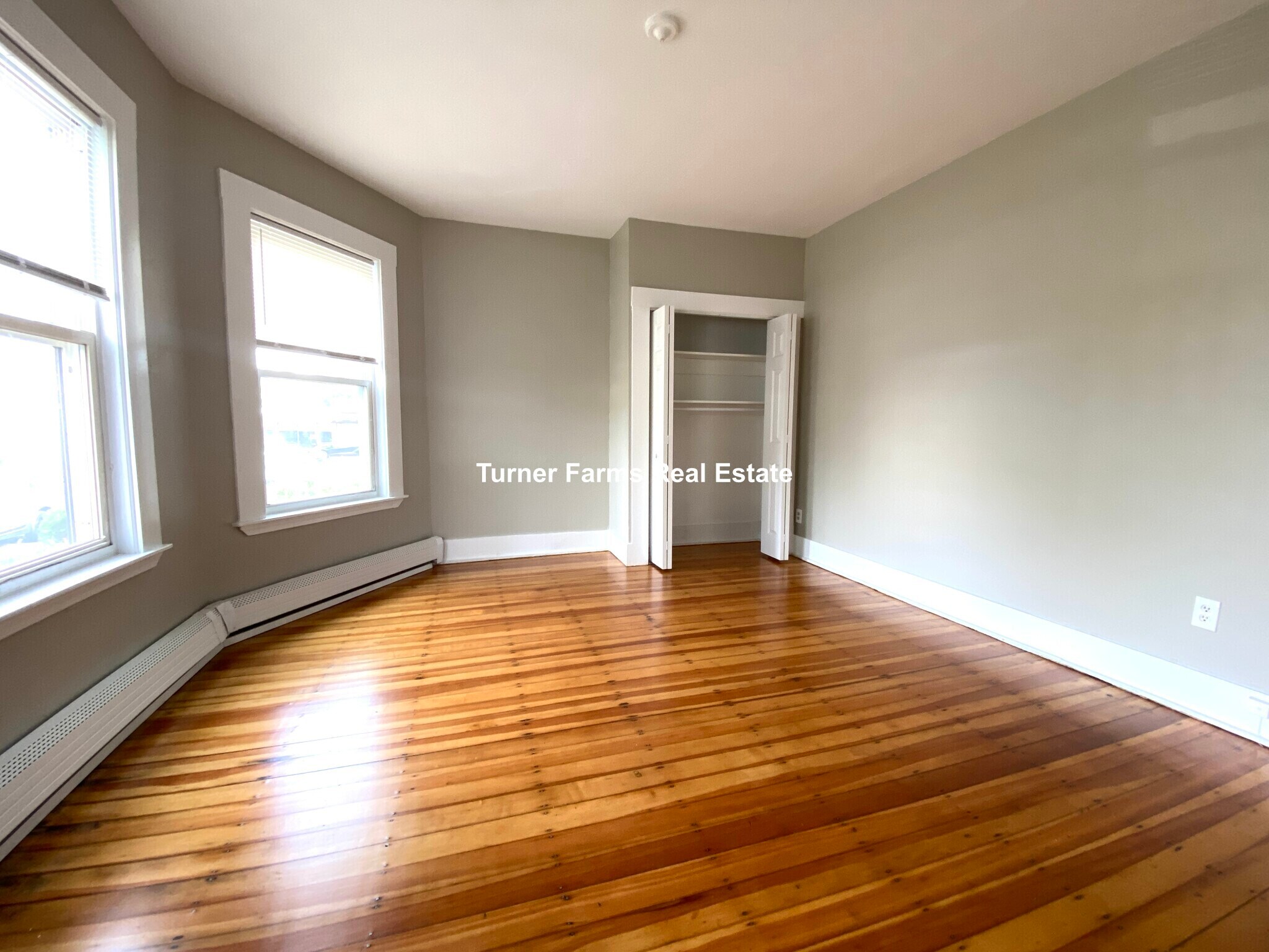 Building Photo - 6 Bowdoin St