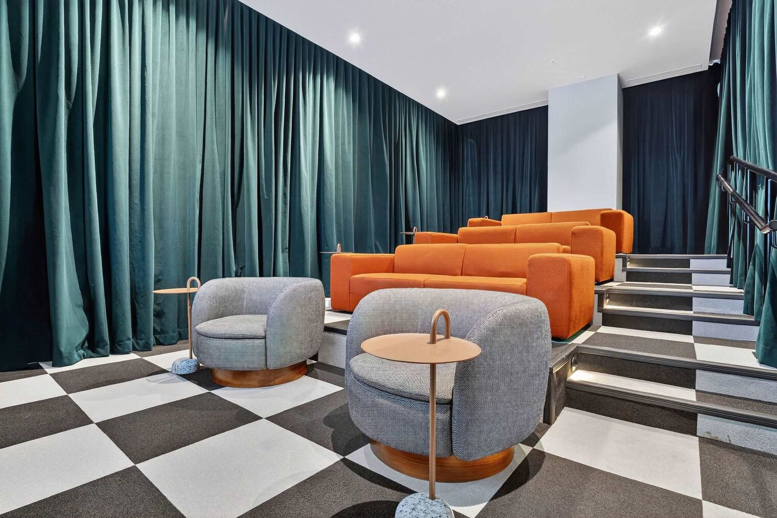 Building Photo - 11 NE 6th St