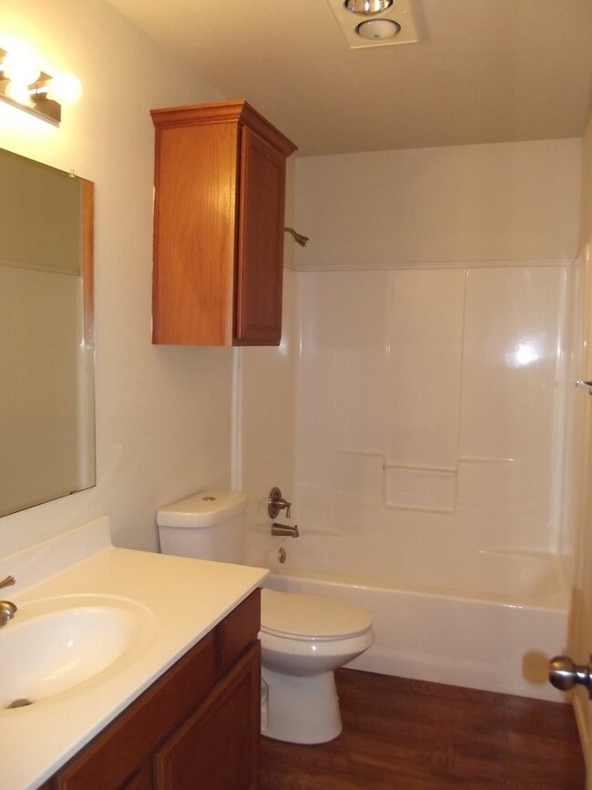 Building Photo - Large 3/2/2 Home in Monterey - Frenship School District