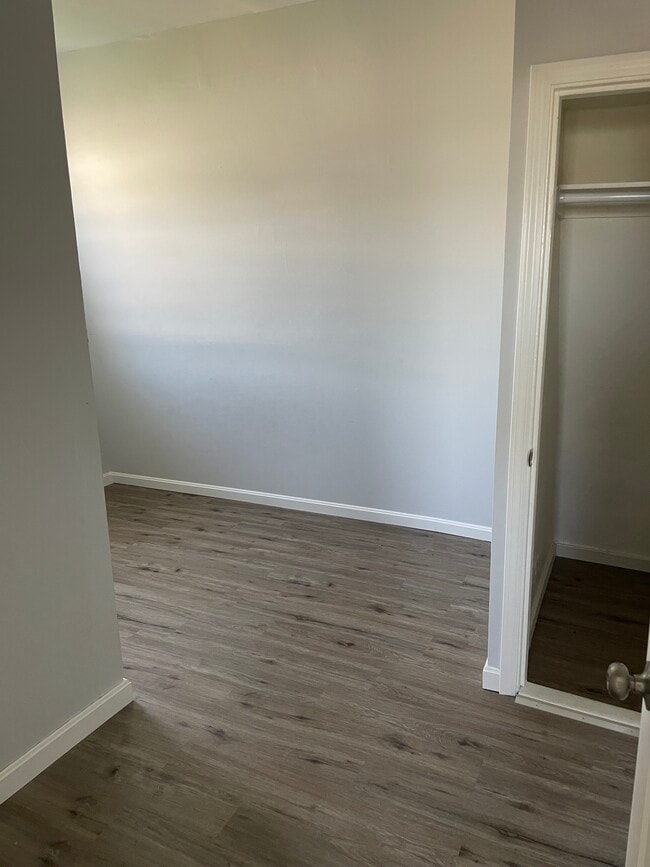 121 Rogers St 121 Rogers St Dartmouth MA 02748 Apartment Finder