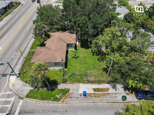 Building Photo - 5001 NW 12th Ave